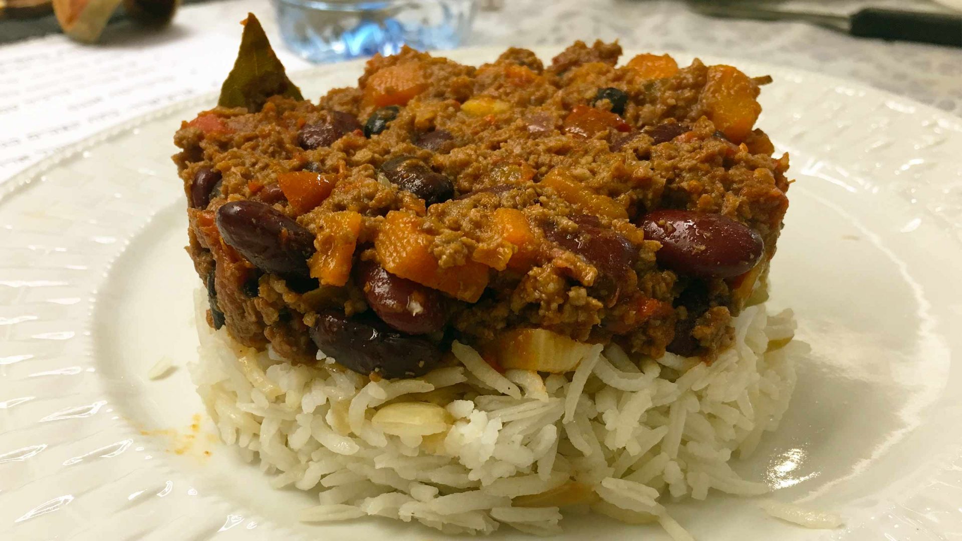 צ'ילי קון קרנה